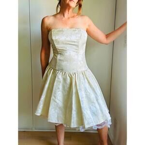90s Cream Prom Dress Strapless Brocade Size M Fairy tale Coquette Ballerina